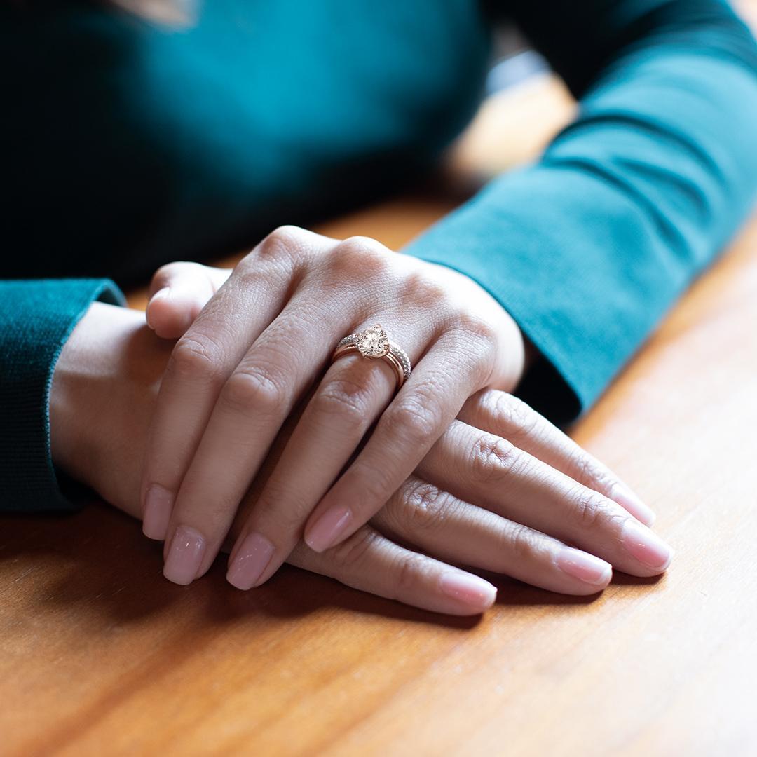 jewellery-ring-on-finger